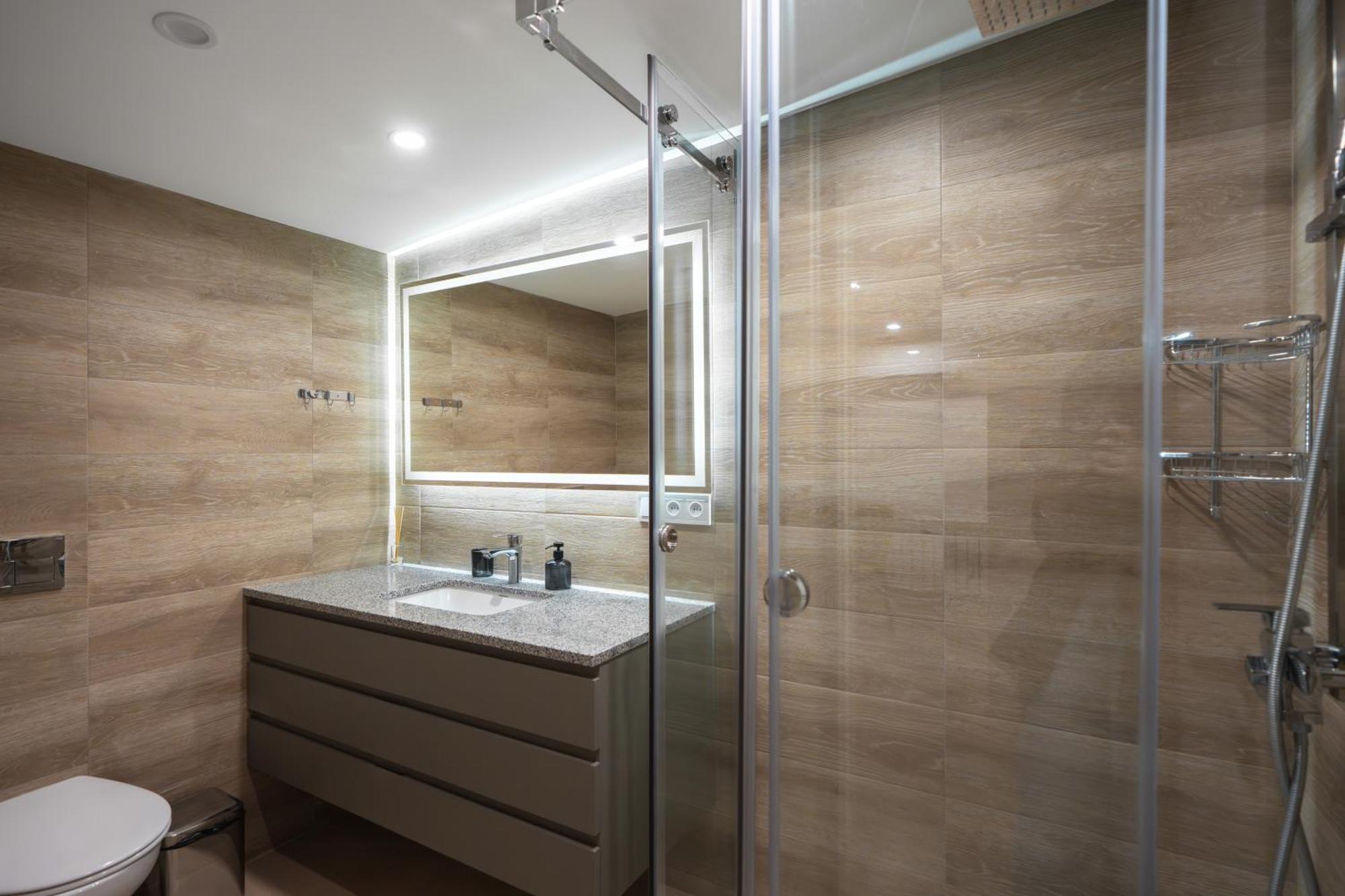 Ris Opera Apartments 耶烈万 客房 照片
